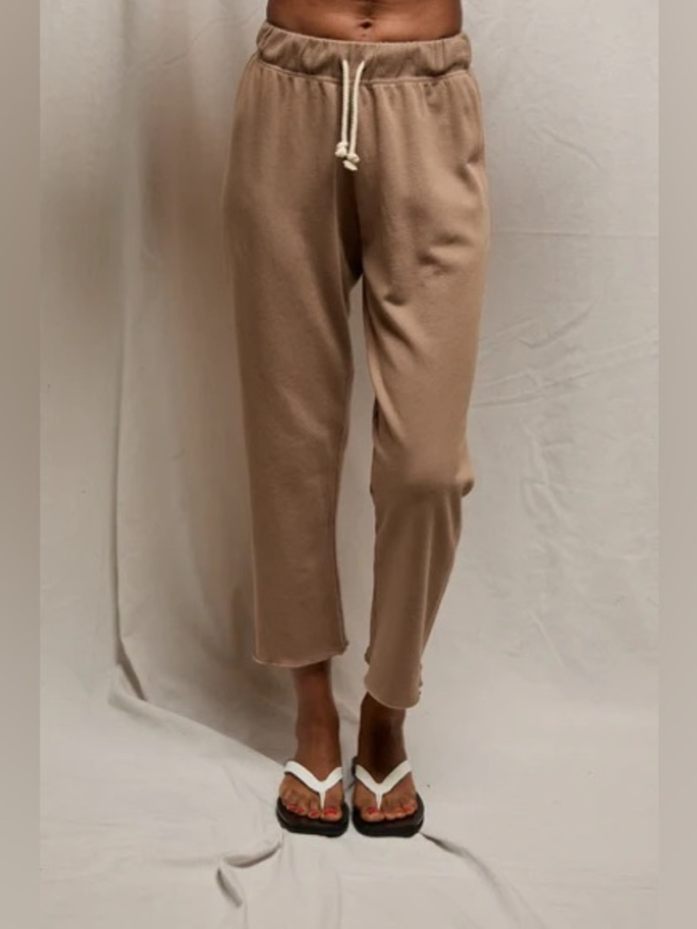 NWT perfectwhitetee jamaica beach fleece capri pant